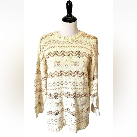 Vintage Sweaters - Womens Vintage Liz Sport Sz Medium Petite Sweater Knit Cream Embroidered Floral